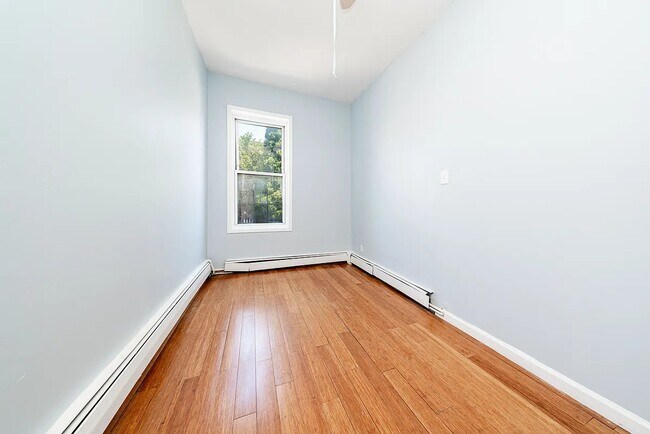 Foto del edificio - 33-34 9th St