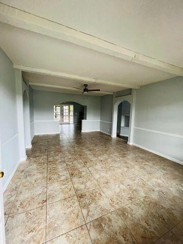 Foto del edificio - 3310 NW 66th St