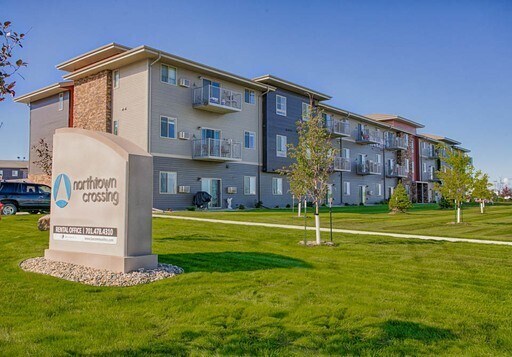 Building Photo - Northtown Crossing - Pet Friendly, Student...