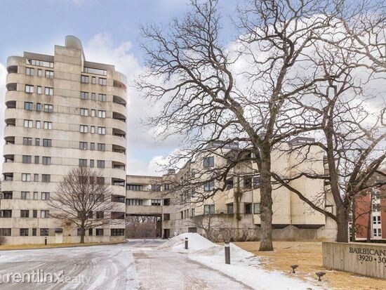 Foto principal - 3930 Grand Ave