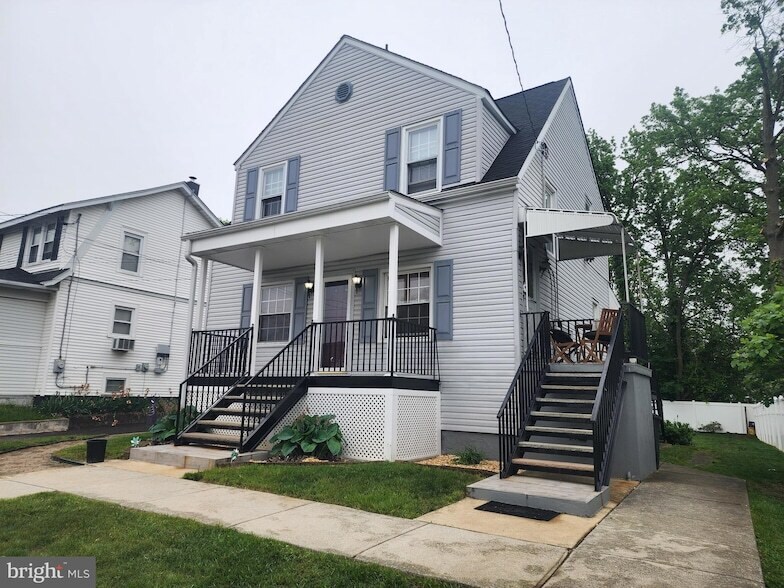 Foto principal - 124 8th Ave