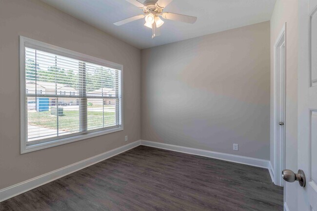 Foto del edificio - 279 Smithson Ln