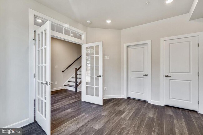 Foto del edificio - 103 Pleasant St NW