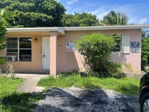 Building Photo - 417 NW 40th St