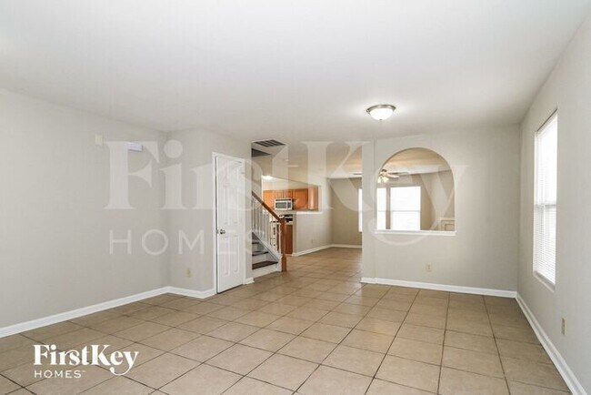 Building Photo - 4154 Lakewood Glen Dr