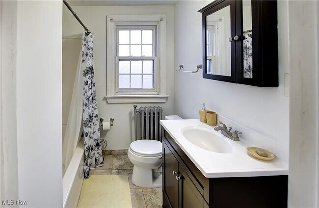 Bathroom - 17800 Winslow Rd
