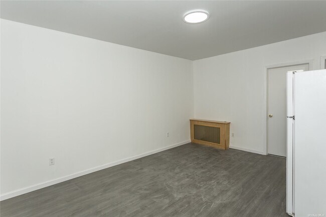 Foto del edificio - 90-40 Corona Ave.