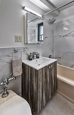 Photo - 1514 Metropolitan Ave Apartment