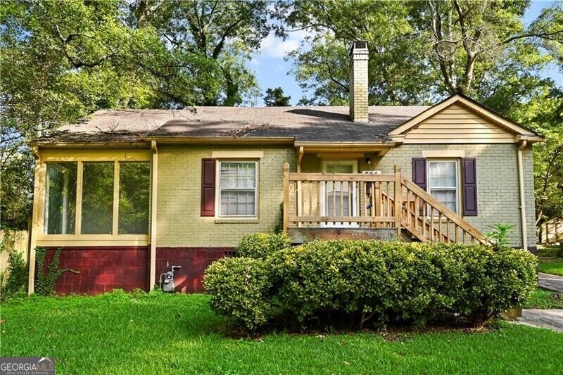 Primary Photo - 694 Campbell Cir