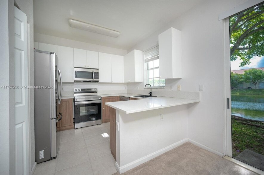 Foto principal - 445 NE 21st Ave