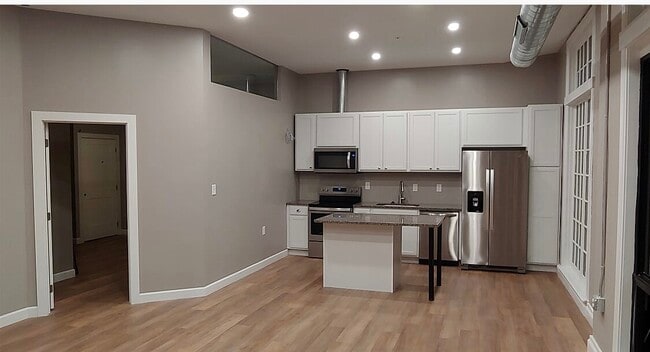 Building Photo - Offset Lofts