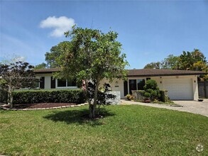 Building Photo - 10220 SW 105th St