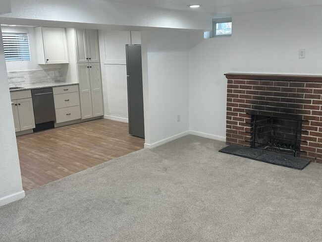 Building Photo - Wonderful updated basement apartment avail...