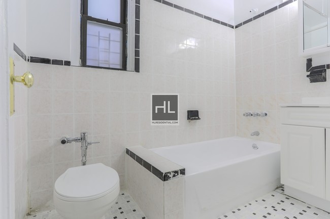 Foto del edificio - 1 Bedroom w/ Stainless Steel Appliances !