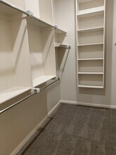 Building Photo - 4514 Enclave Dr