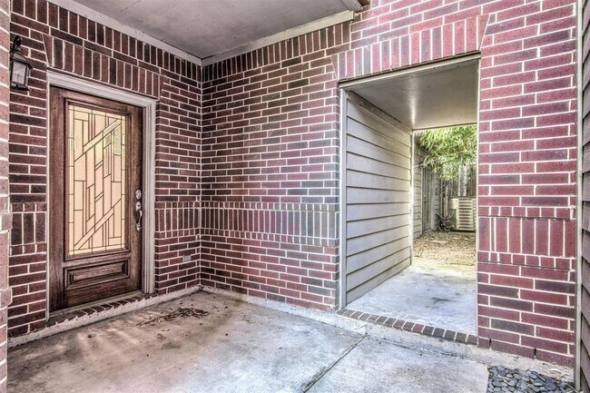 Building Photo - 4111 McDuffie St