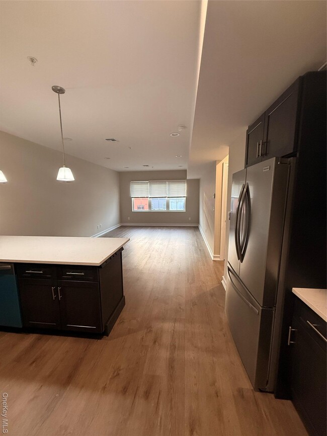 Building Photo - 122 Greenwich Ave