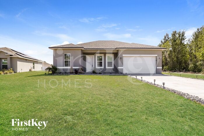 Foto principal - 257 Elm Ct