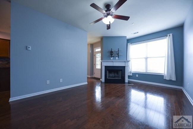 Building Photo - 125 Red Maple Drive