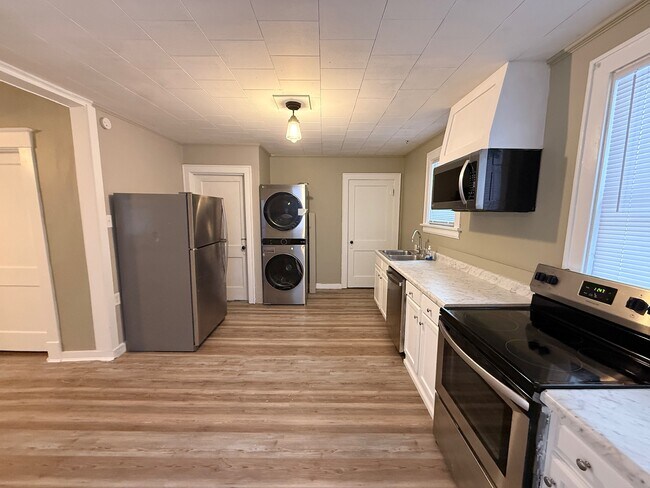 Foto del edificio - 6 W 30th St