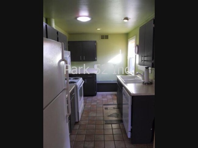 Building Photo - 420 Electron Way