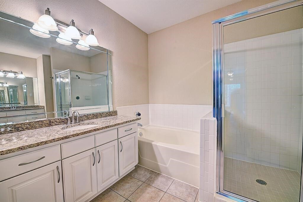 Foto del edificio - 2350 Westcreek Ln