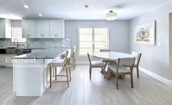 Building Photo - 13601 Frigate Ct