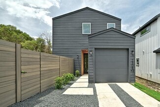 Building Photo - 2308 Maxwell Ln