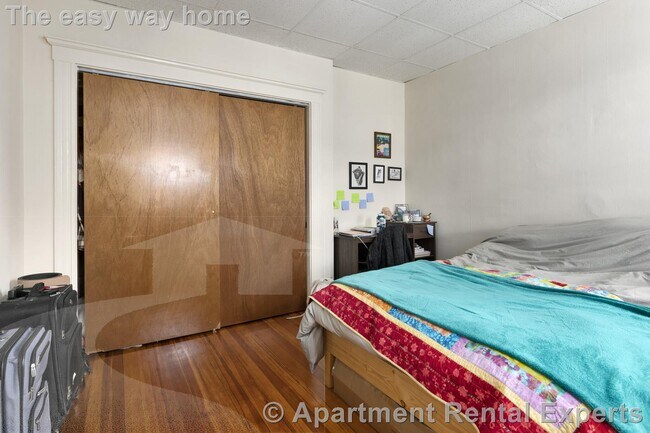 Foto del edificio - 7 Woodbridge St