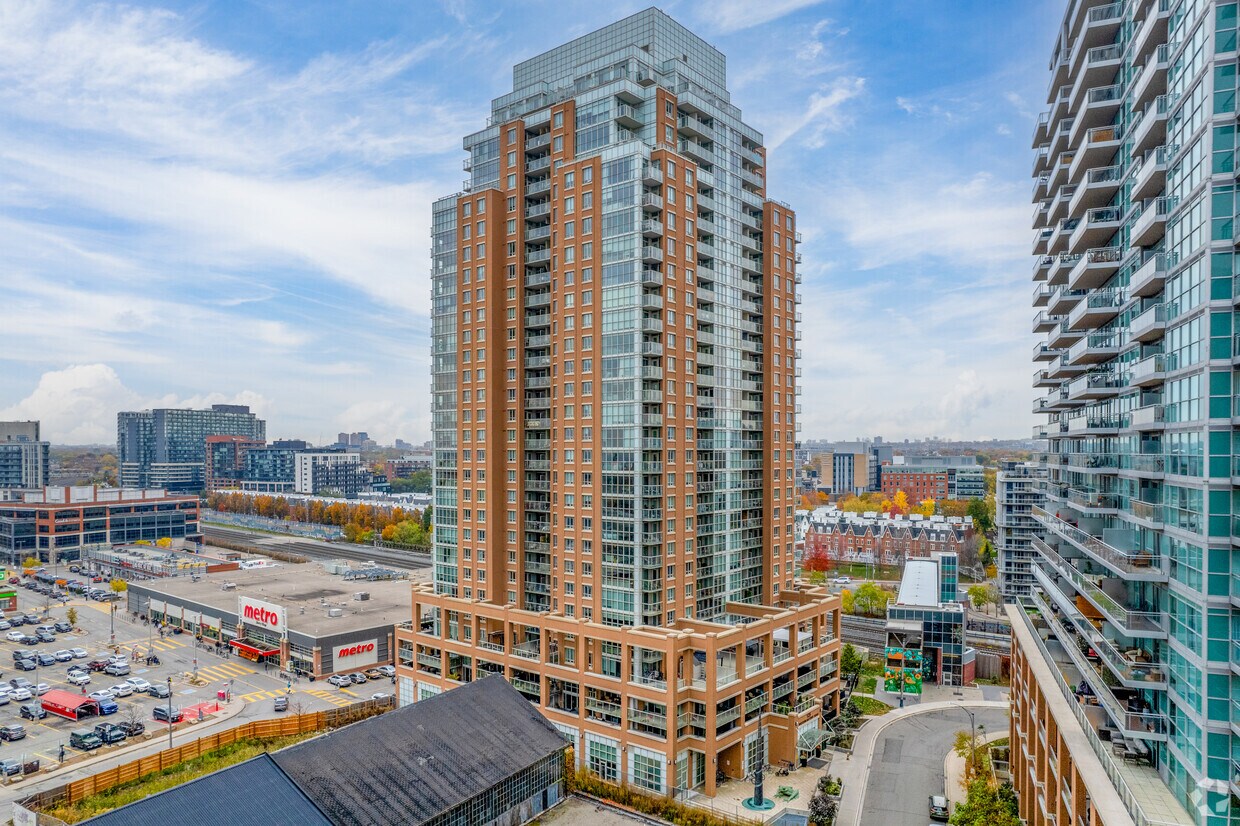 Photo du bâtiment - The Tower at King West