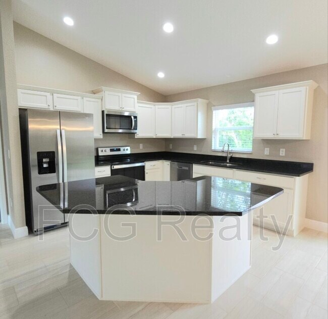 Building Photo - 3790 SW 137th Pl