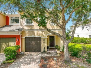 Building Photo - 2826 Oakville Pl