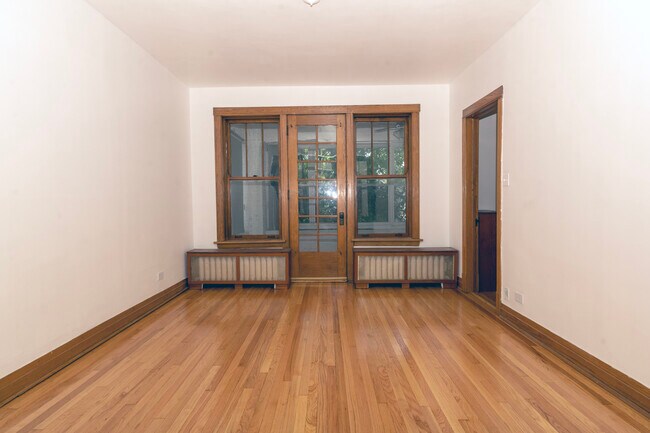 Foto del edificio - 5104 W Hutchinson St