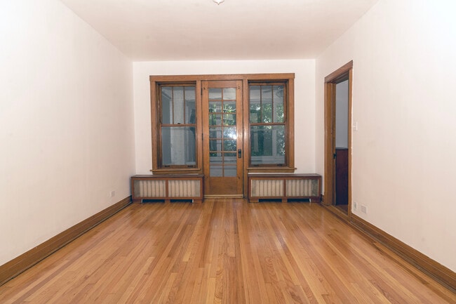 Foto del edificio - 5104 W Hutchinson St