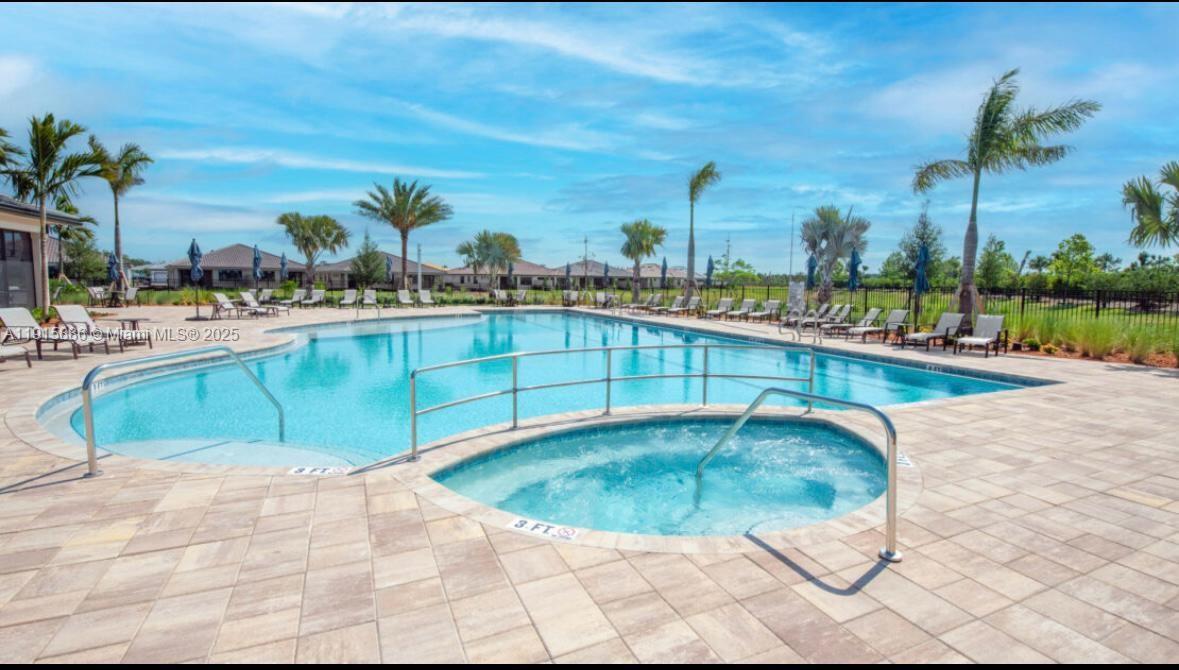 Foto del edificio - 4016 Basket Oak Cir