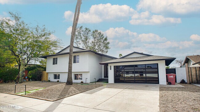 Building Photo - 8313 E Montebello Ave