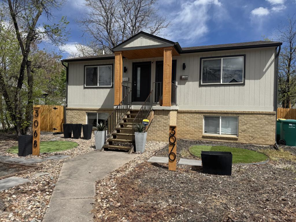 Photo - 3068 S Delaware St