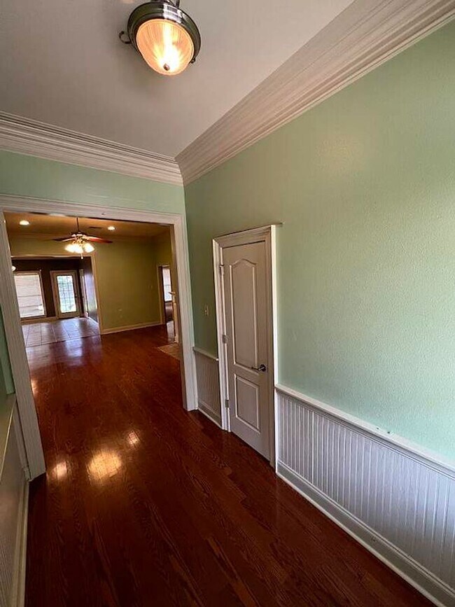 Foto del edificio - Beautiful 3 Bedroom Home in Established Zachary Neighborhood!
