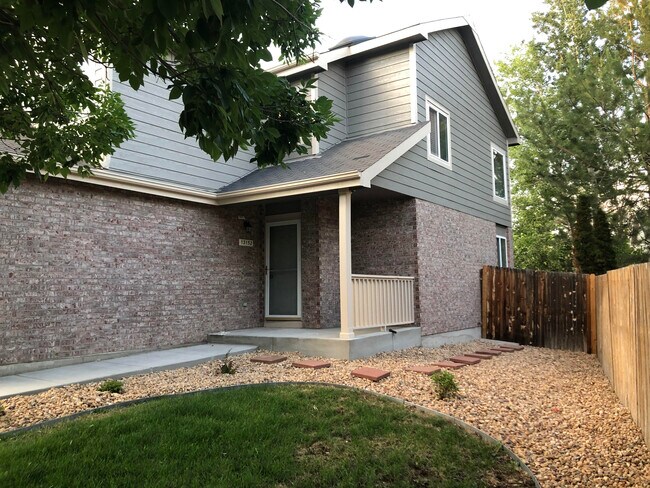 Building Photo - 13152 Bryant Pl