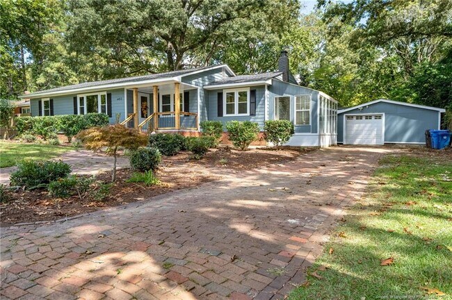 Foto del edificio - 4452 Oakmont Cir