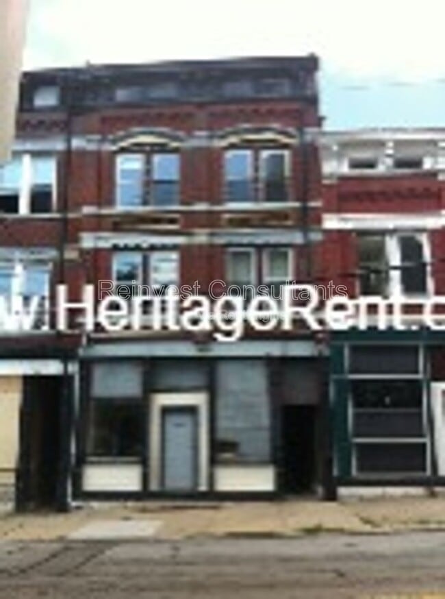 Building Photo - 1042 Marshall Ave