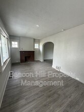 Building Photo - 12609 Dove Ave