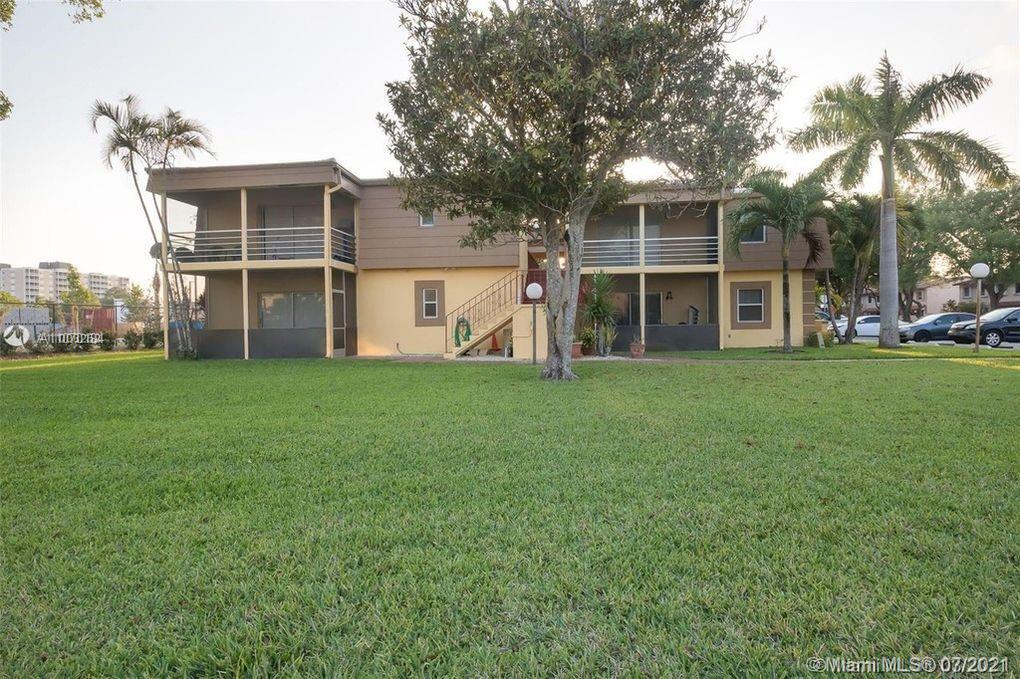 Foto del edificio - 8900 NW 38th Dr