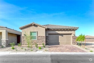 Building Photo - 102 Ibiza Lk Dr