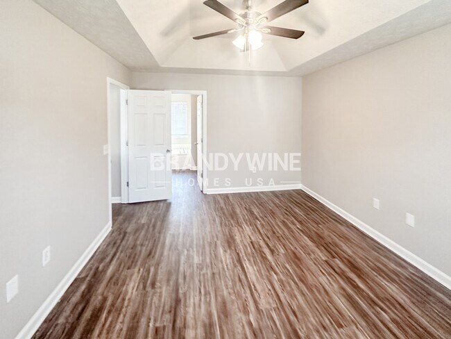 Foto del edificio - 581 Twin Oaks Ln