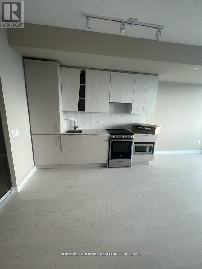 Building Photo - 3900 Confederation Pkwy