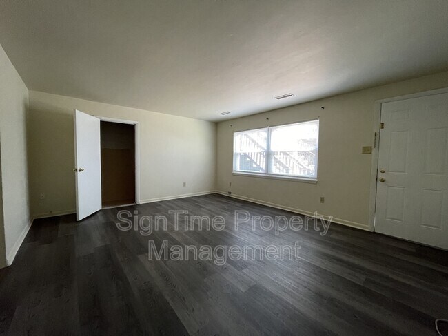 Foto del edificio - 310 Key Ave