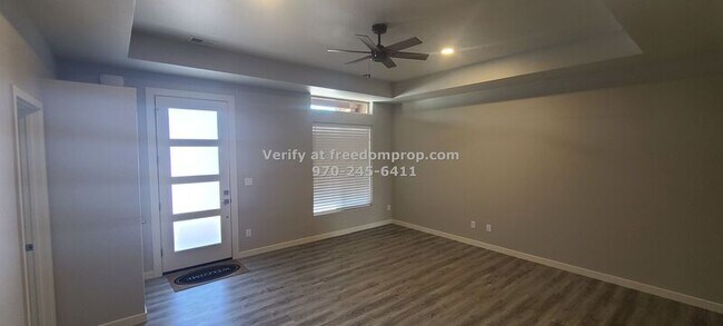 Foto del edificio - 631 Thunder Ridge Dr