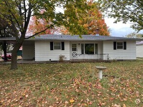 Building Photo - 1325 Crystal Ct