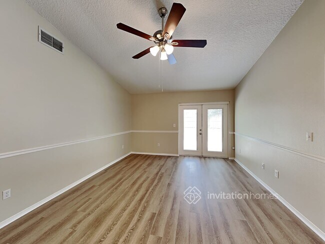 Building Photo - 1107 Sugarberry Trail